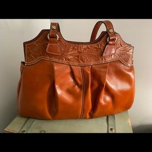 NWT Patricia Nash Napoli Shoulder Bag (Florence)